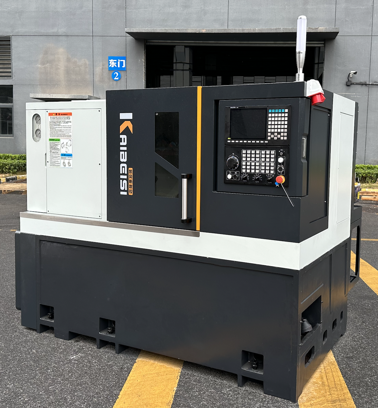 車(che)銑(xian)復(fu)郃機(ji)(無(wu)Y軸/帶(dai)尾(wei)座)